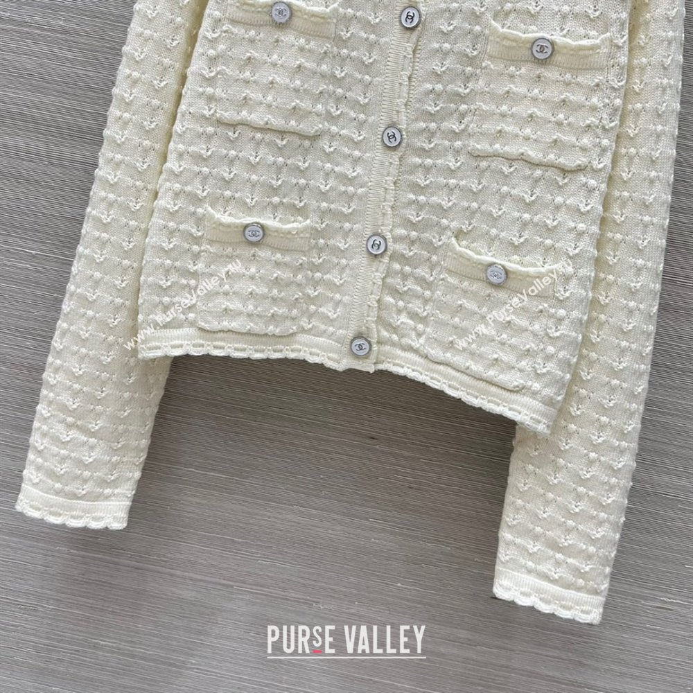 Chanel Cashmere Cardigan White 2025 C03060208 (QI-250306020)