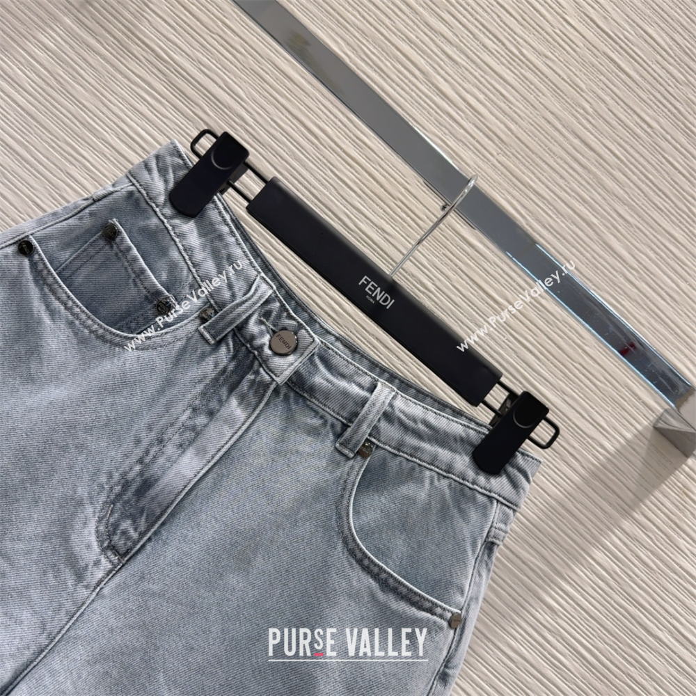 Fendi Cotton Washed Denim Shorts Blue 2025 C030606 (QI-250306012)