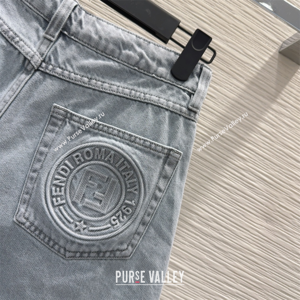 Fendi Cotton Washed Denim Shorts Blue 2025 C030606 (QI-250306012)