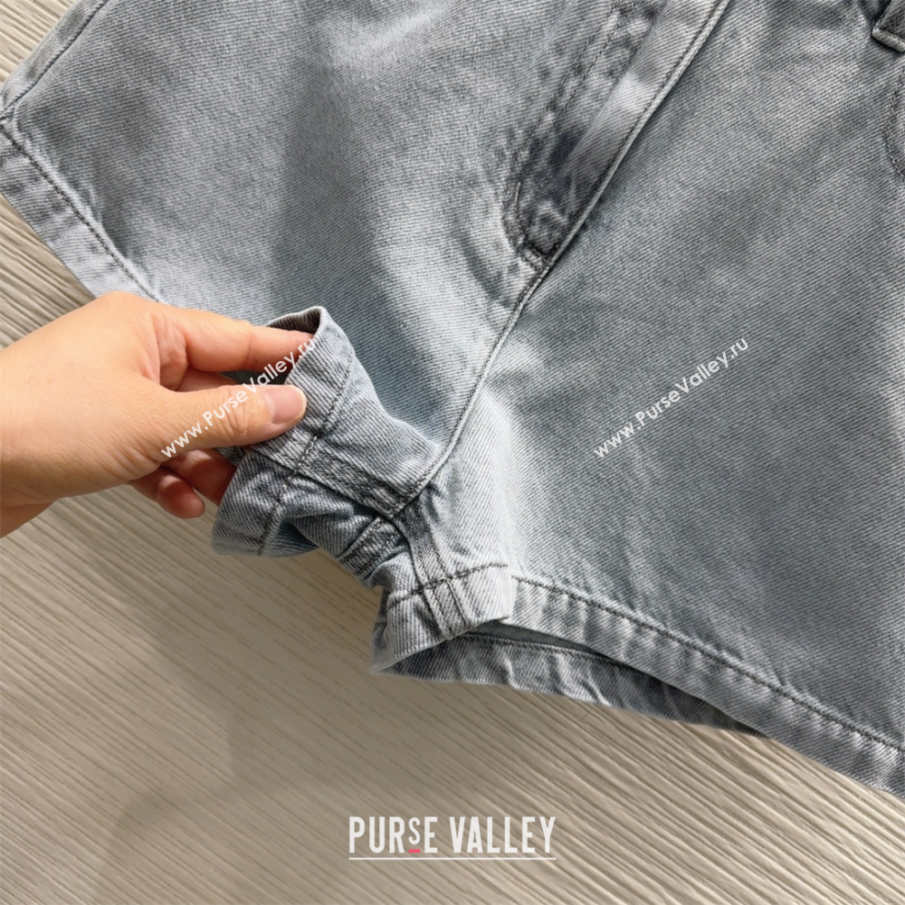 Fendi Cotton Washed Denim Shorts Blue 2025 C030606 (QI-250306012)