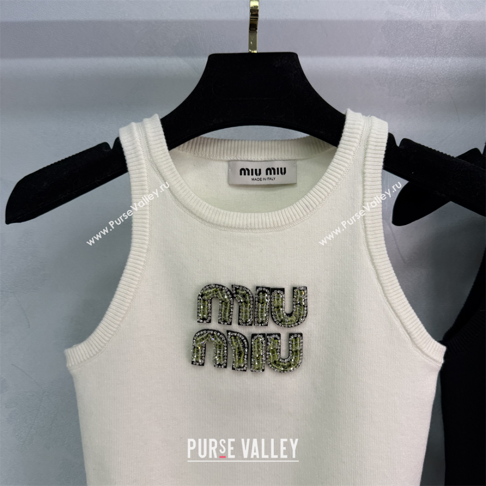 Miu Miu Cotton Vest with Green Beads Logo White/Black 2025 0116 (QI-250306072)