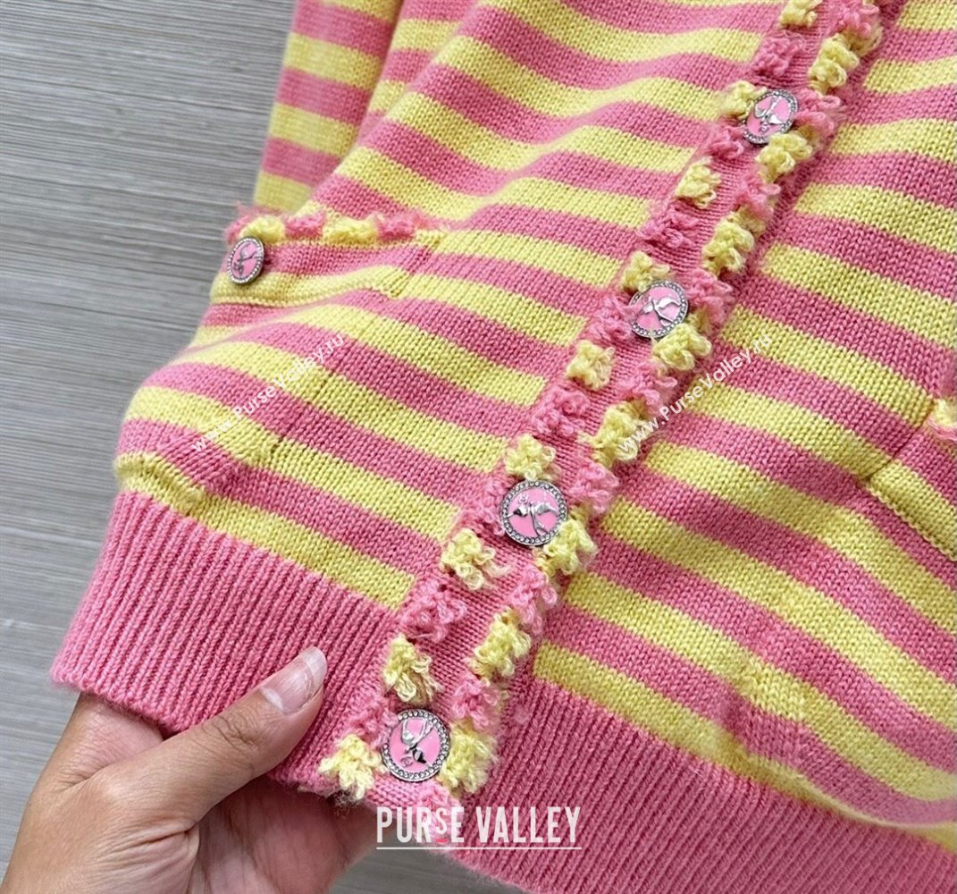 Chanel Cashmere Cardigan Yellow/Pink 2025 (QI-250410036)