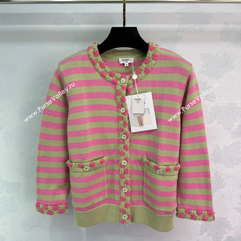 Chanel Wool Cashmere Cardigan Green/Pink 2025 (QI-250410031)