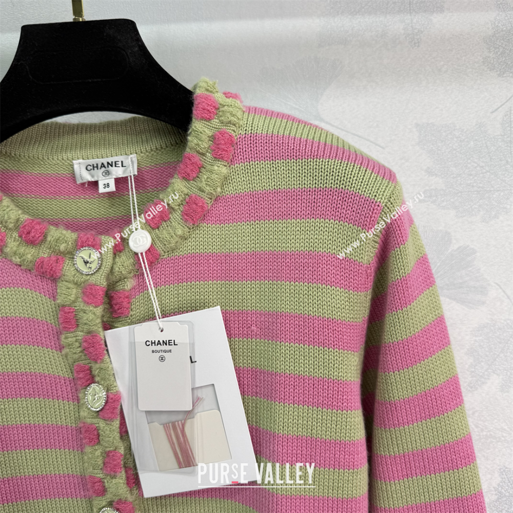 Chanel Wool Cashmere Cardigan Green/Pink 2025 (QI-250410031)