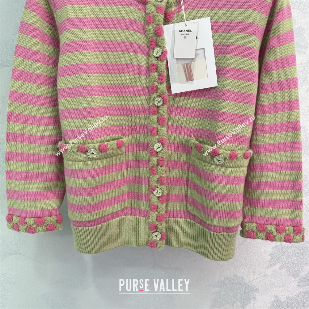 Chanel Wool Cashmere Cardigan Green/Pink 2025 (QI-250410031)