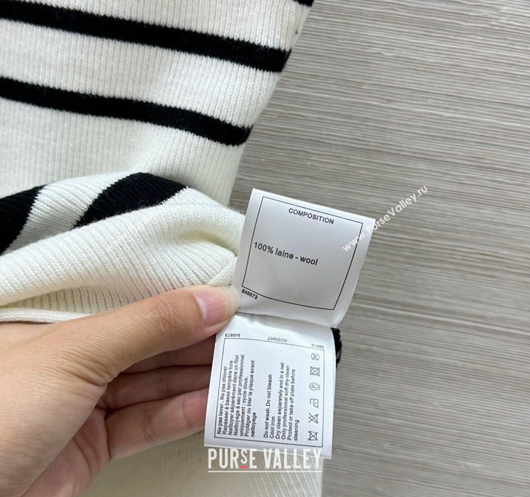 Chanel Wool Striped Vest White 250430024 (QI-250430024)