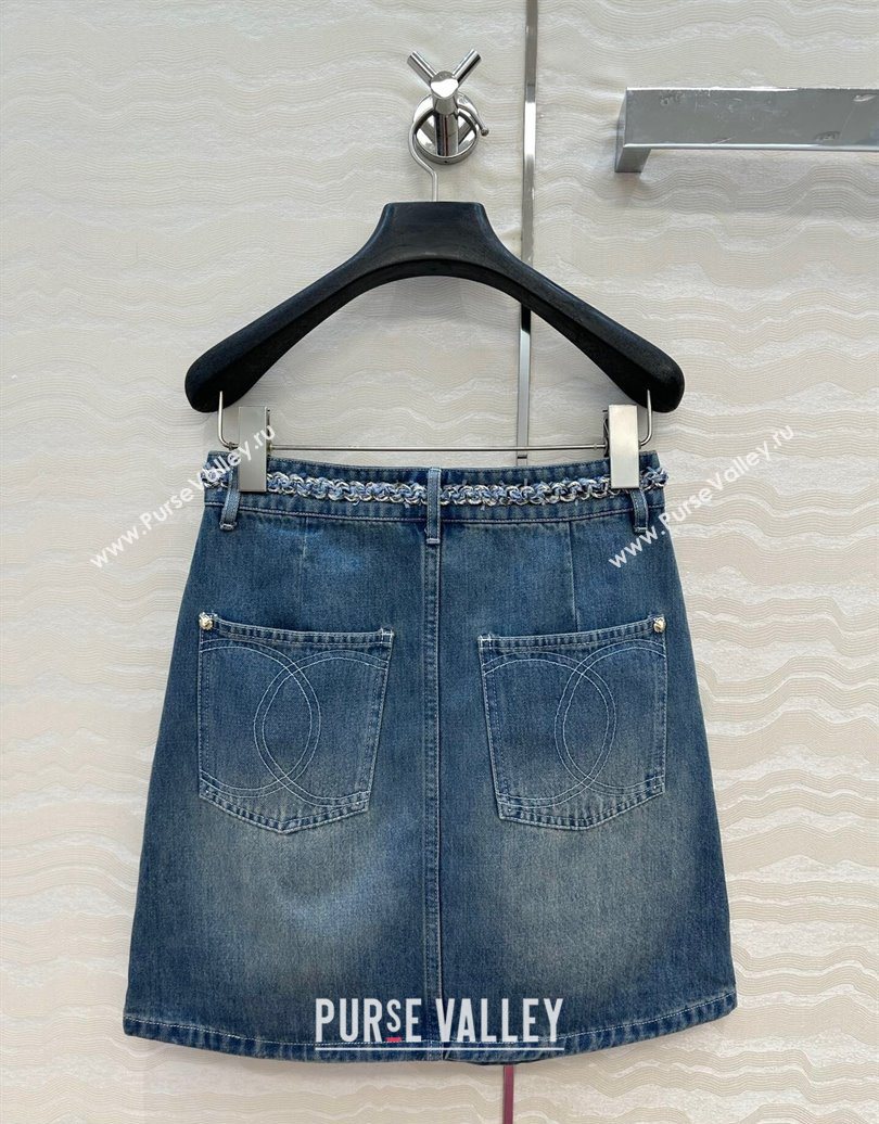 Chanel Blue Denim Mini Skirt with Chain Charm 2025 0620 (QI-250620064)