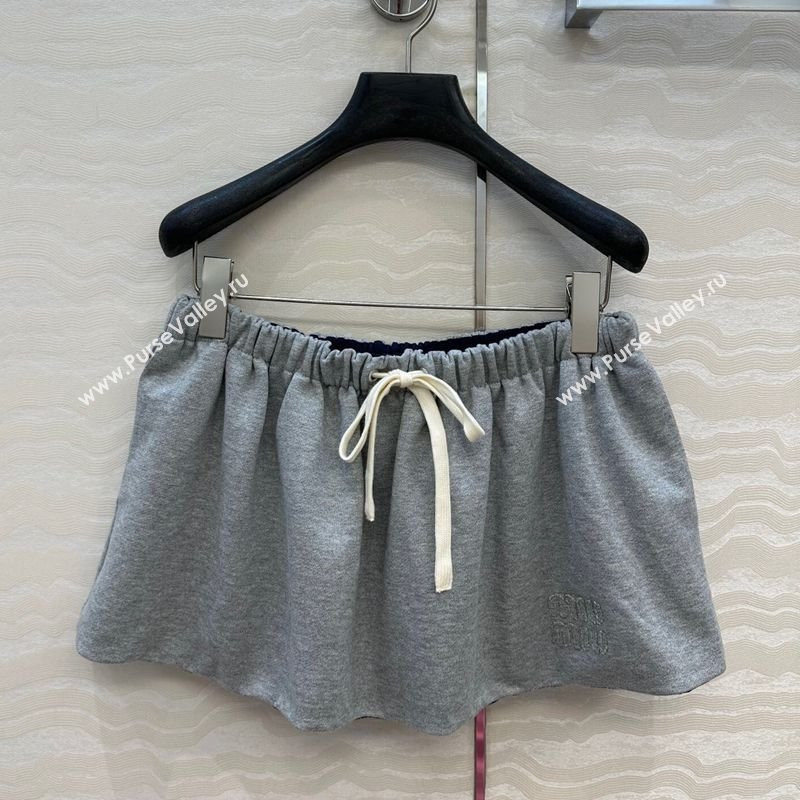 Miu Miu Reversible Shorts Grey/Navy Blue 2025 (QI-250620095)
