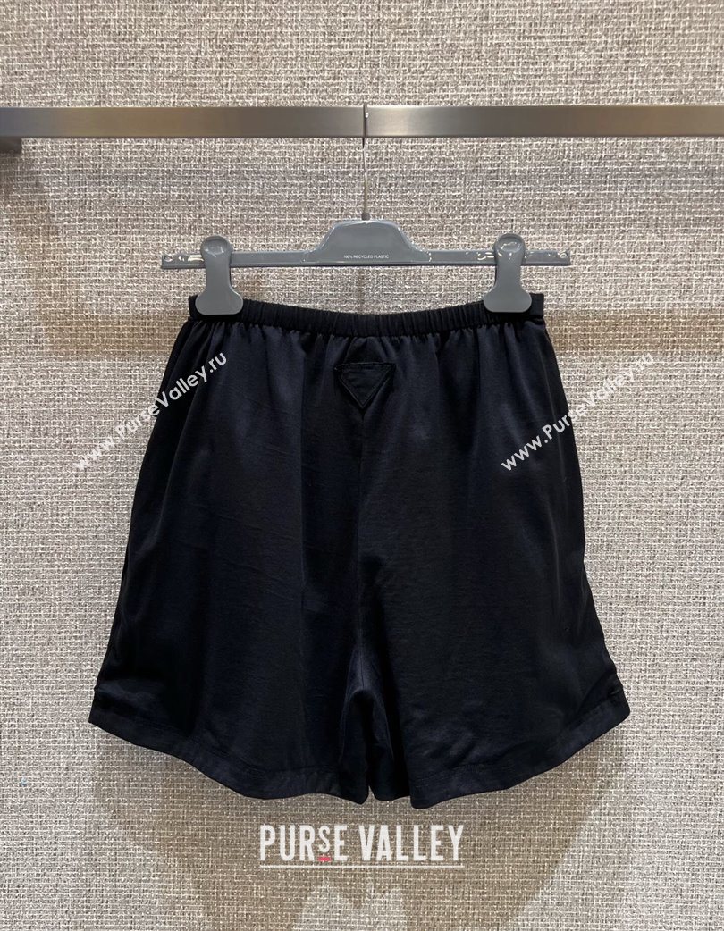 Prada Nylon and Cotton Reversible Shorts Black 2025 0728 (QI-250728024)