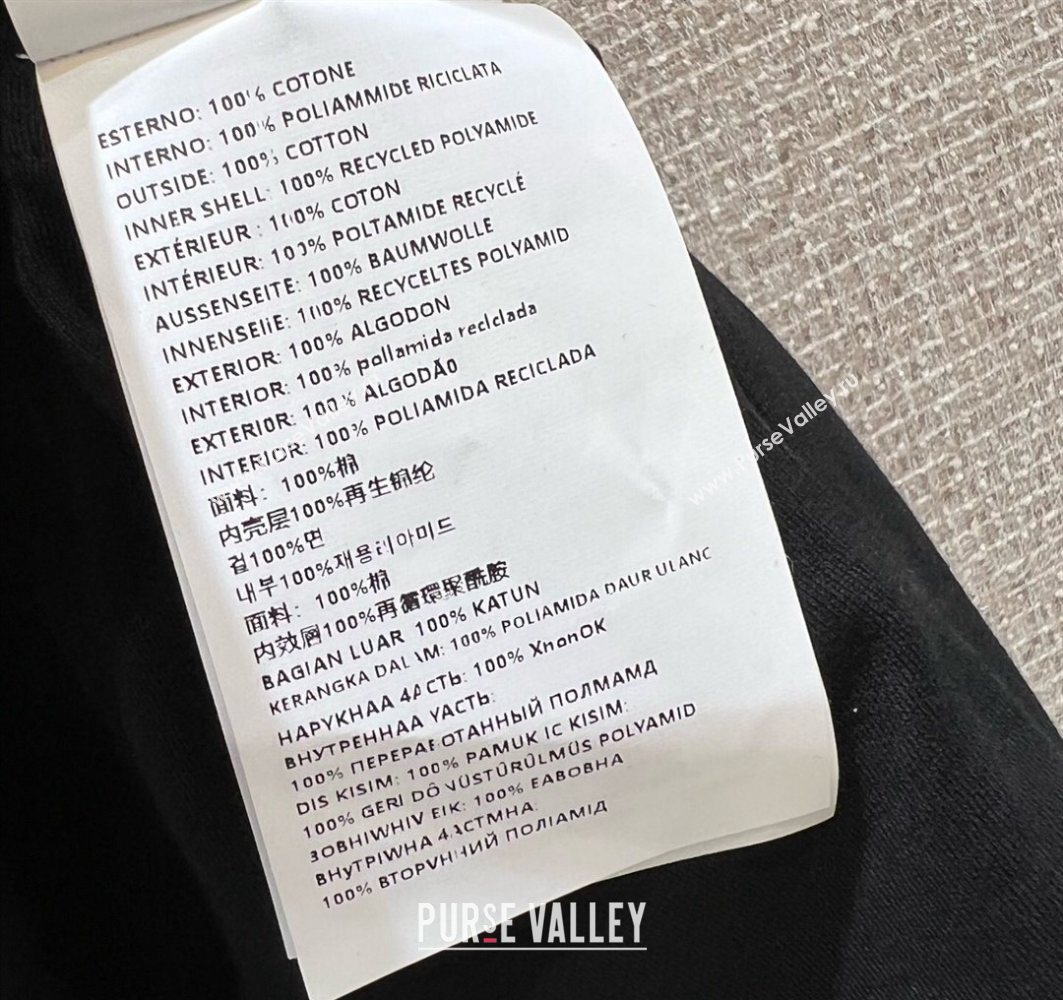 Prada Nylon and Cotton Reversible Shorts Black 2025 0728 (QI-250728024)