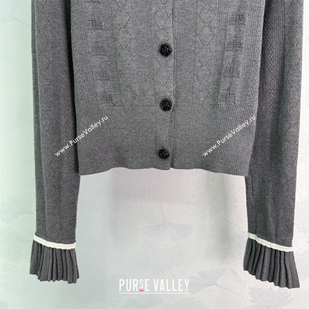 Miu Miu Wool Knit Cardigan with Bloom Grey 2025 0814 (QI-250814004)