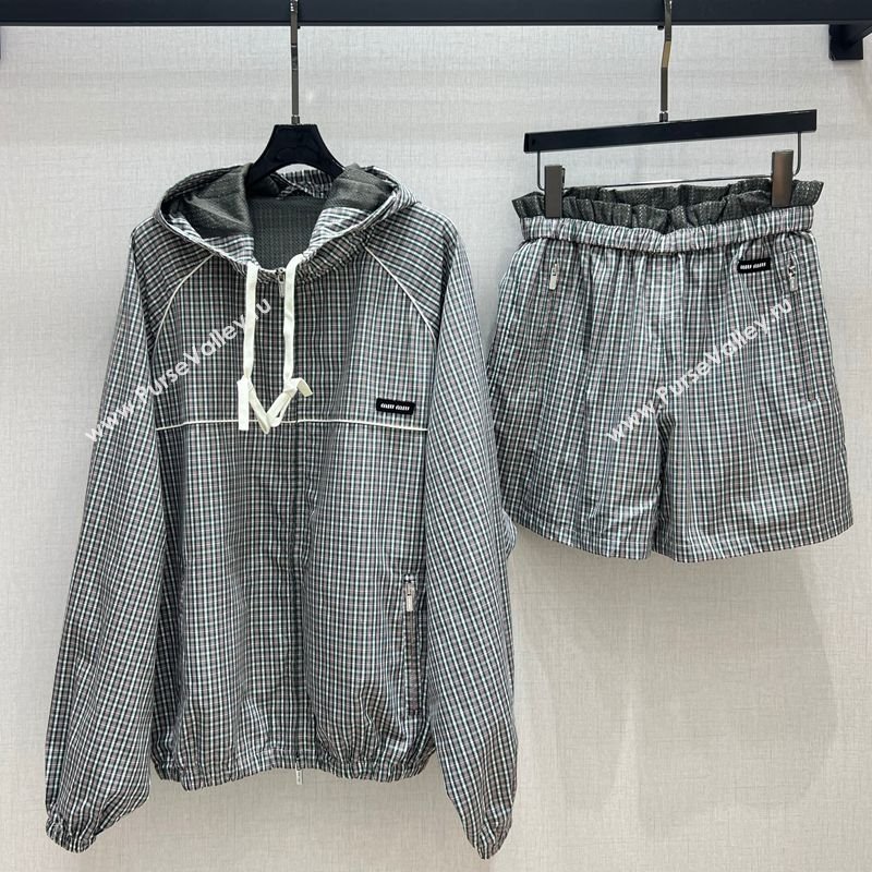 Miu Miu Plaid Jacket and Shorts Grey/Multicolor 2025 0814 (QI-250814001)