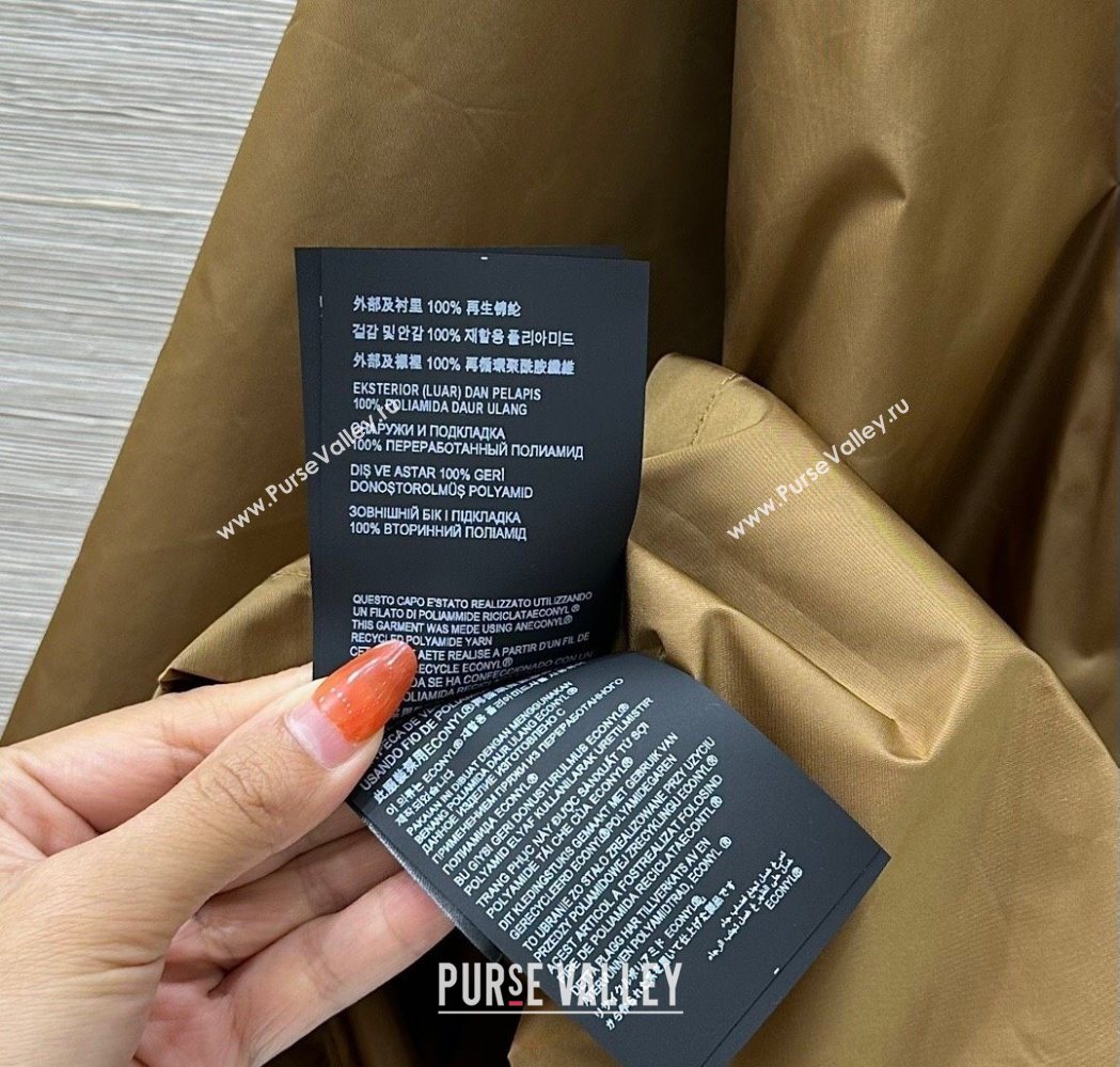 Prada Nylon Coat Gold-Tone 2025 PR090410 (QI-250904081)