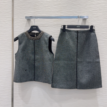 Dior Wool Blend Vest and Skirt Set Dark Grey 2025 DR090440 (QI-250904104)