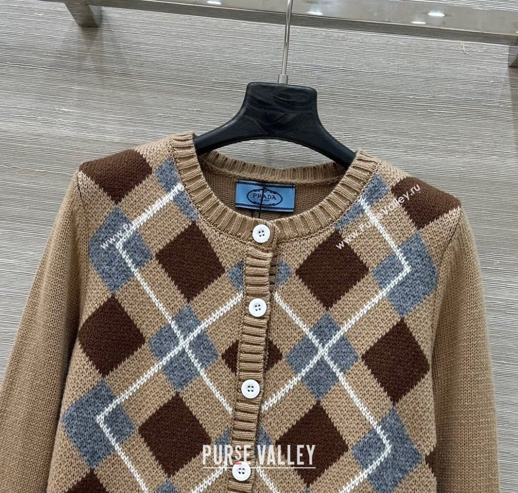 Prada Wool Plaid Cardigan Beige 2025 0814 (QI-250904128)