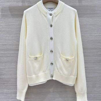 Chanel Cashmere Cardigan White 2026 CH020601 (QI-260206025)