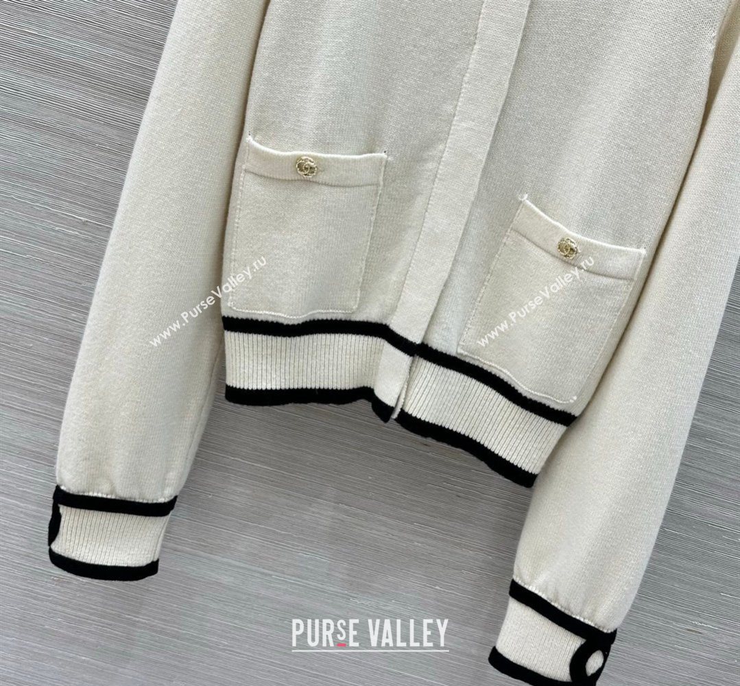 Chanel Cashmere Cardigan White 2026 CH032529 (QI-260325080)