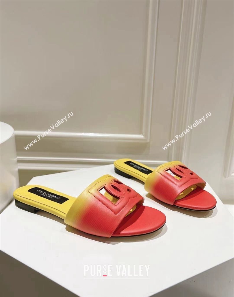 Dolce Gabbana DG Cutout Flat Slide Sandals in Gradient Calfskin Red/Yellow 2024 0604 (MD-240604133)