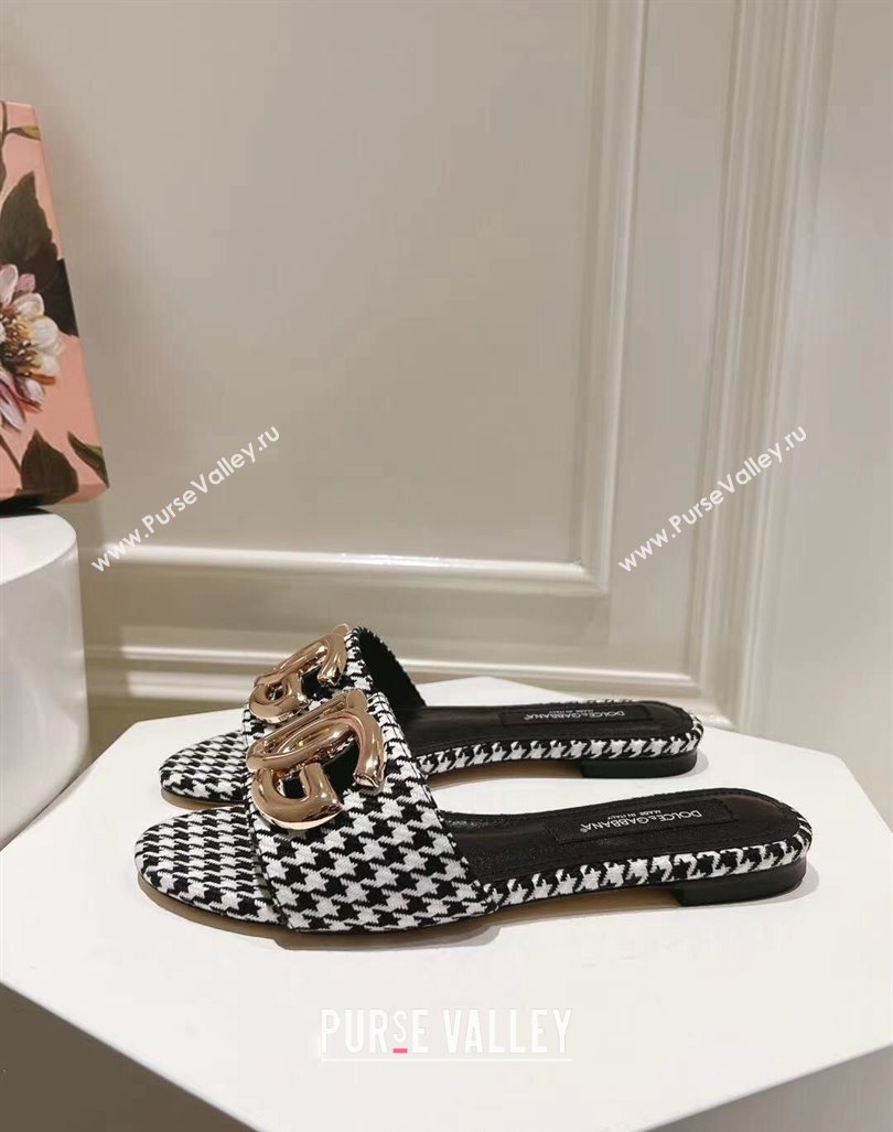 Dolce Gabbana DG Flat Slide Sandals in Houndstooth Fabric Black/White 2024 0725 (MD-240725042)