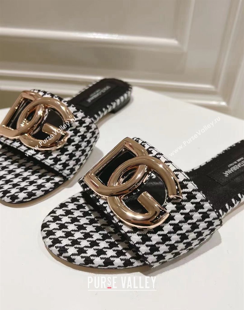 Dolce Gabbana DG Flat Slide Sandals in Houndstooth Fabric Black/White 2024 0725 (MD-240725042)