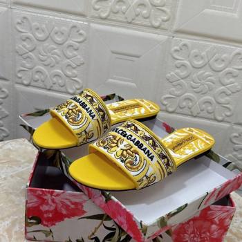 Dolce Gabbana DG Embroidered Flat Slides Sandal Yellow 2024 0813 (MD-240813015)