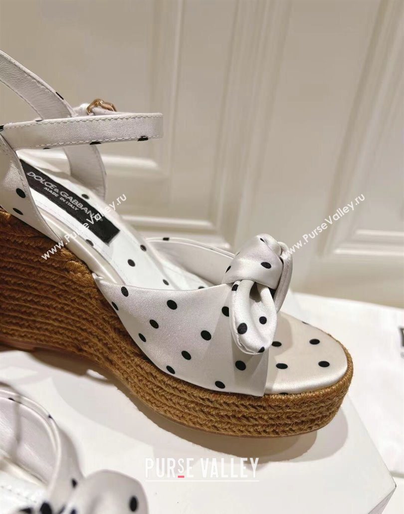 Dolce Gabbana Dotted Fabric Wedge Sandals 10cm with Bow White 2025 0604 (MD-250604140)