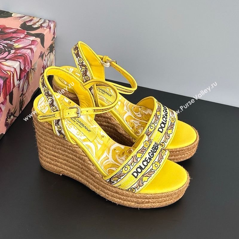 Dolce Gabbana Wedge Sandals 9cm in Majolica Embroidery Yellow 2025 (MD-250825133)