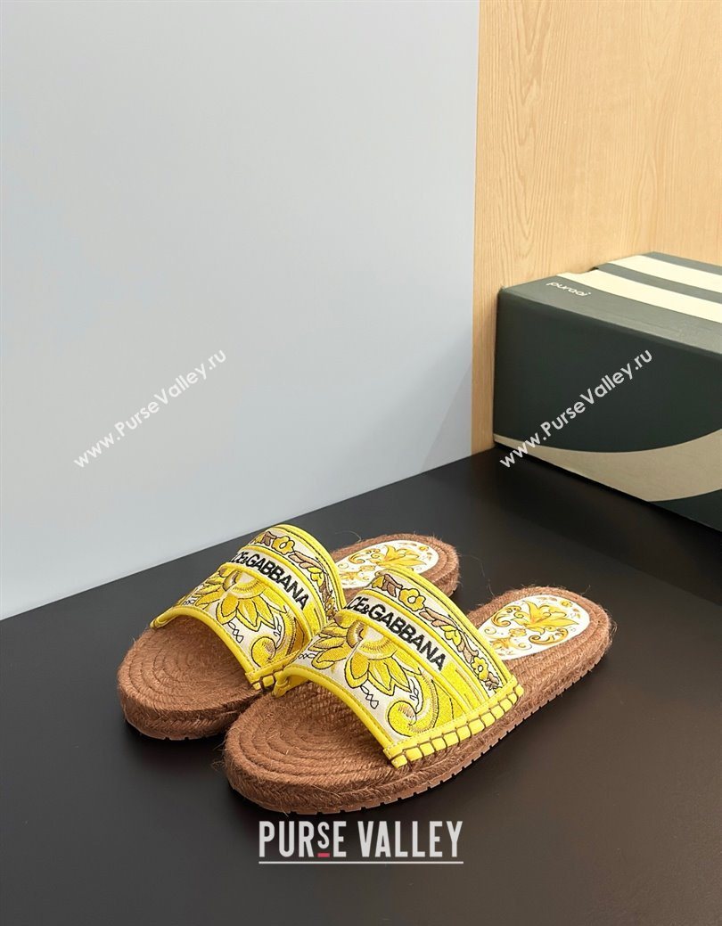 Dolce Gabbana Espadrille Flat Sliders Sandal in Majolica Embroidery Yellow 2025 (MD-250825135)