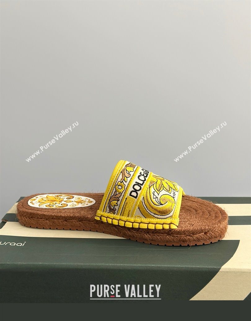Dolce Gabbana Espadrille Flat Sliders Sandal in Majolica Embroidery Yellow 2025 (MD-250825135)