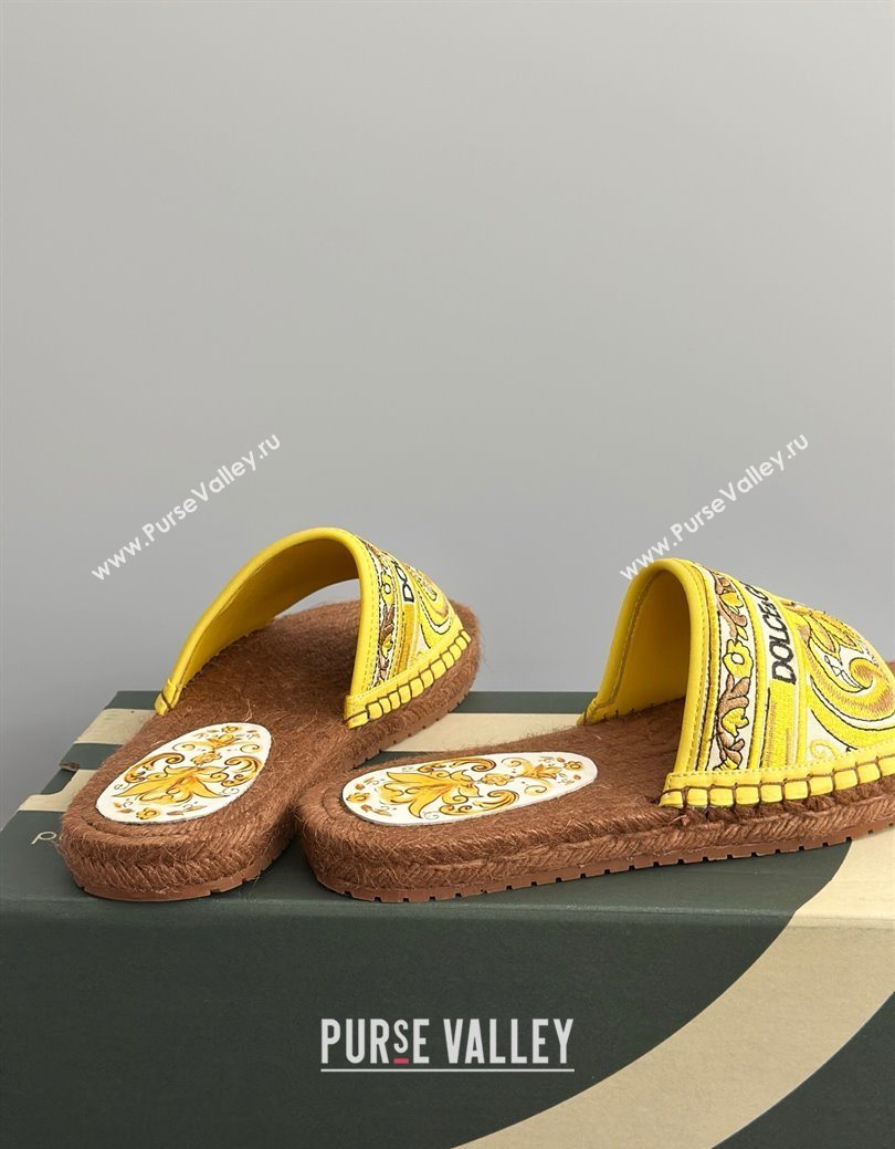 Dolce Gabbana Espadrille Flat Sliders Sandal in Majolica Embroidery Yellow 2025 (MD-250825135)