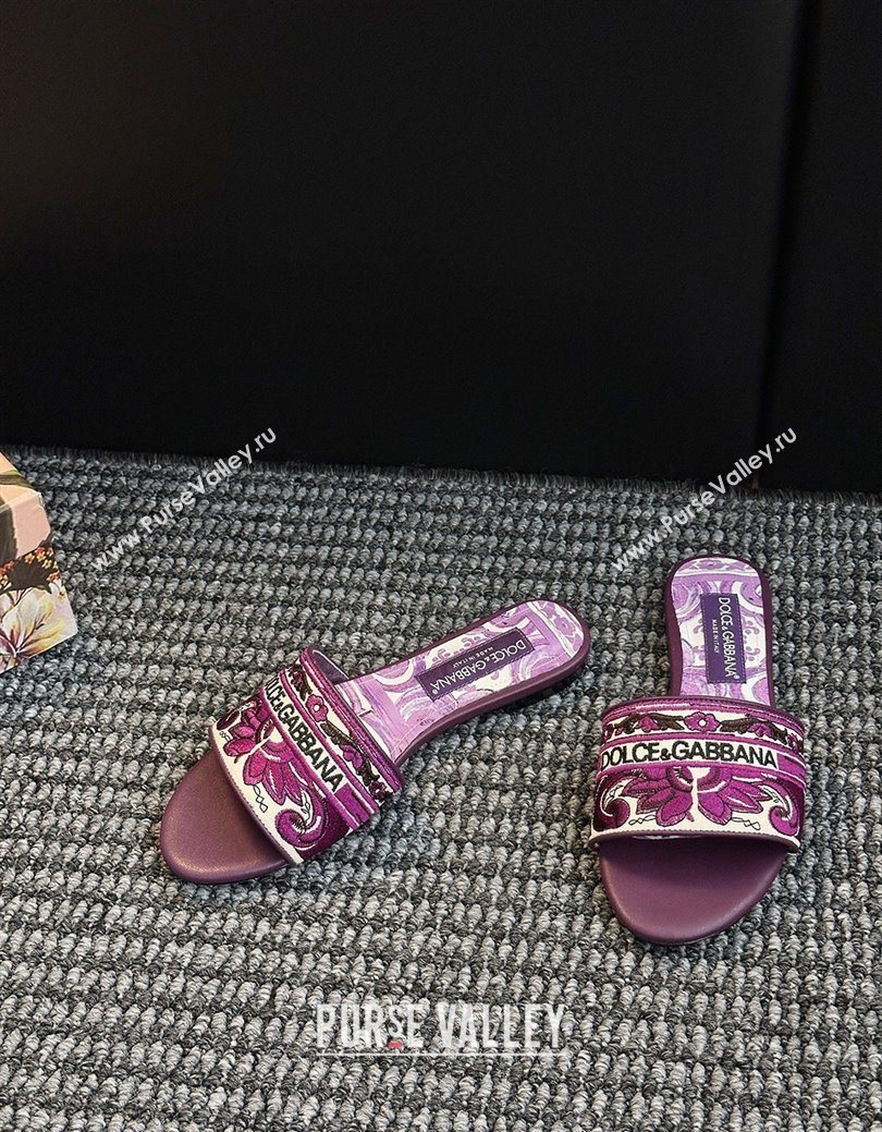 Dolce Gabbana Flat Sliders Sandal in Majolica Embroidery Purple 2025 0825 (MD-250825141)