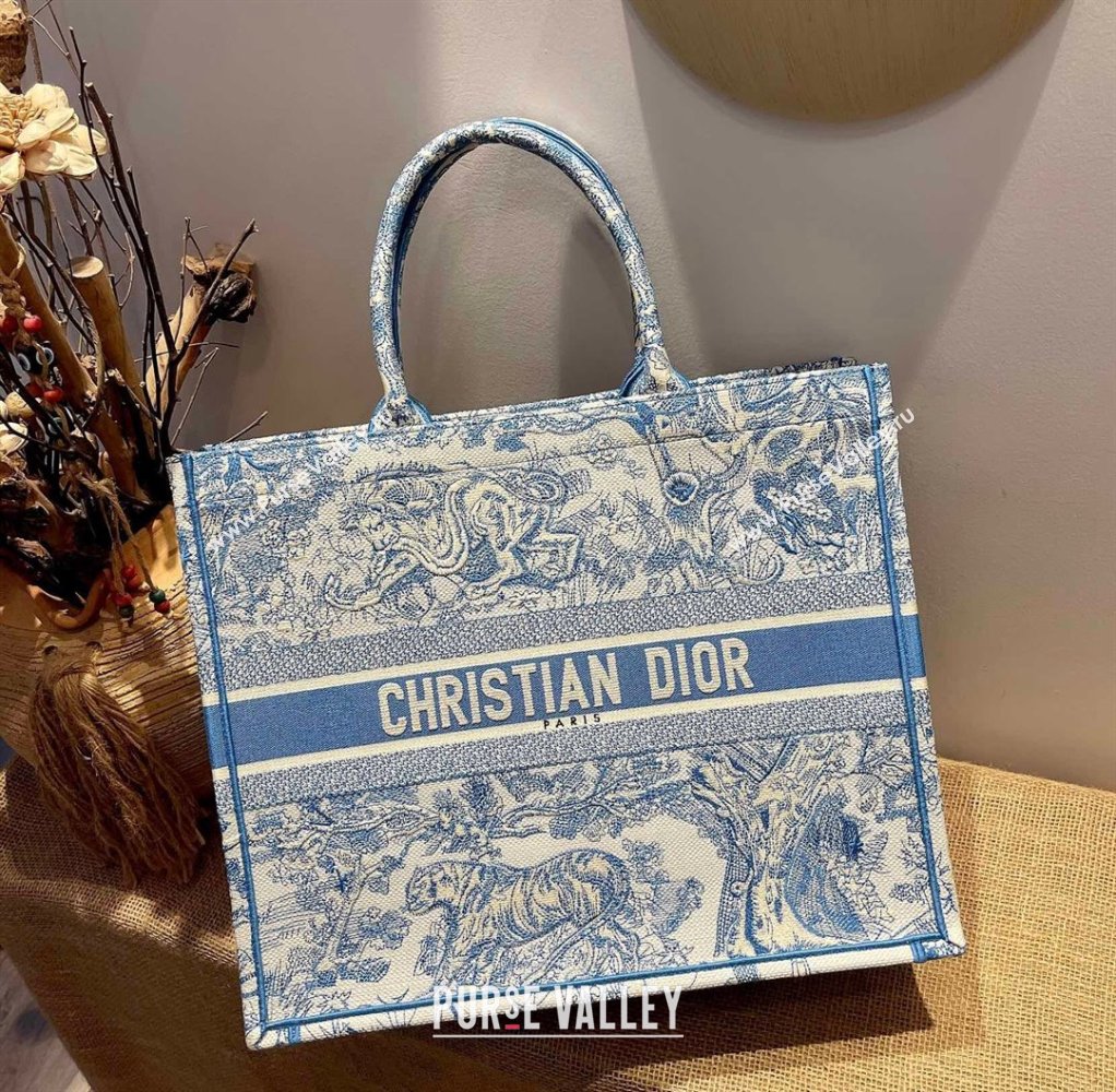 Dior Large Book Tote Bag in Blue Toile de Jouy Embroidery 2021 120148 (XXG-21120148)