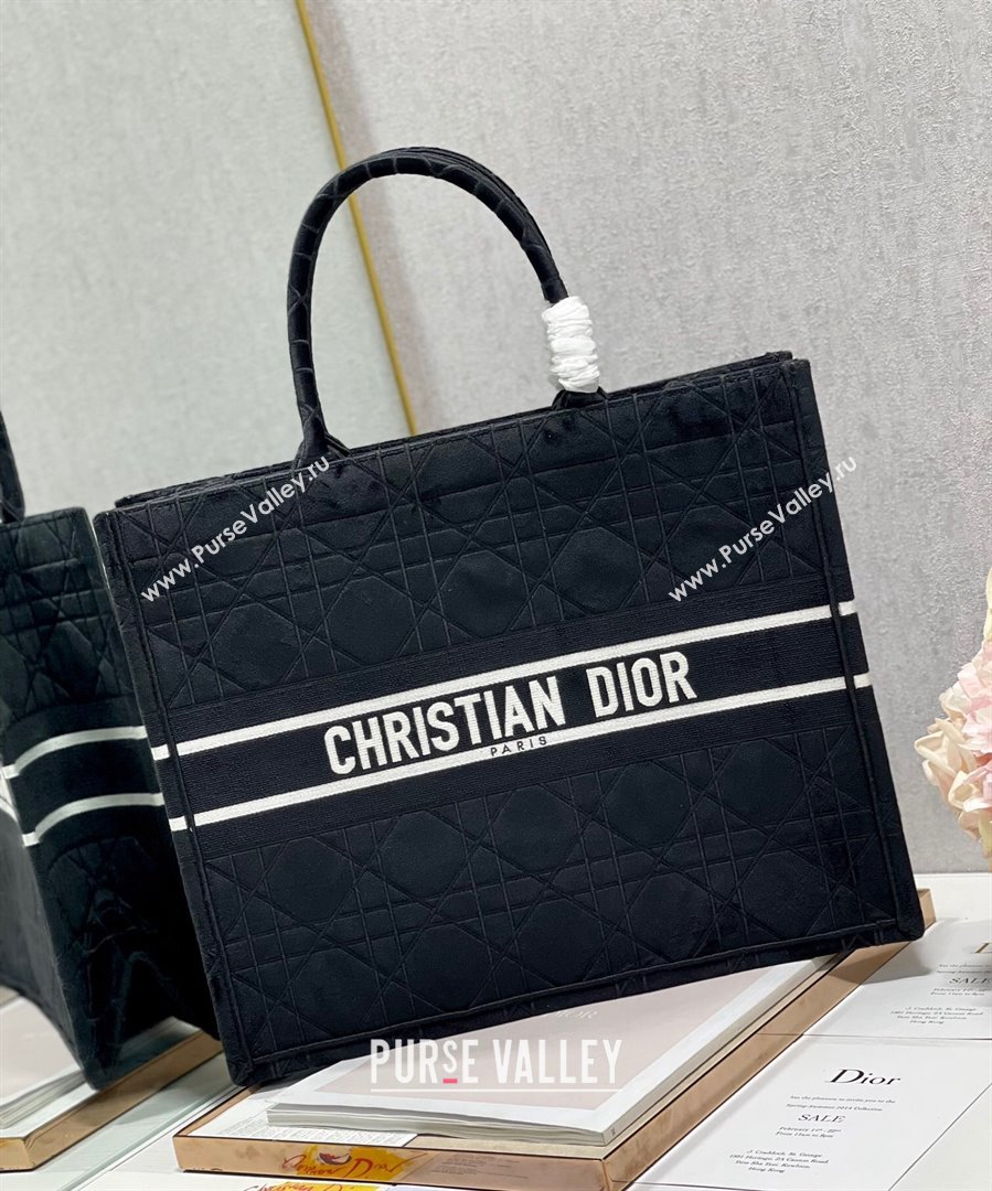 Dior Large Book Tote Bag in Black Cannage Velvet 2021 120209 (XXG-21120209)