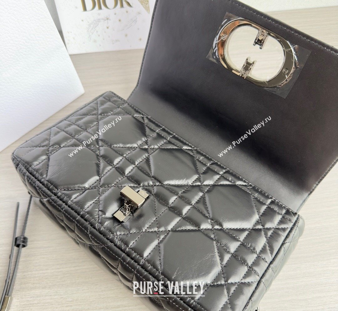 Dior Medium Caro Chain Bag in Quilted Macrocannage Calfskin Black/Gunmetal 2023 M9242 (BF-231101136)