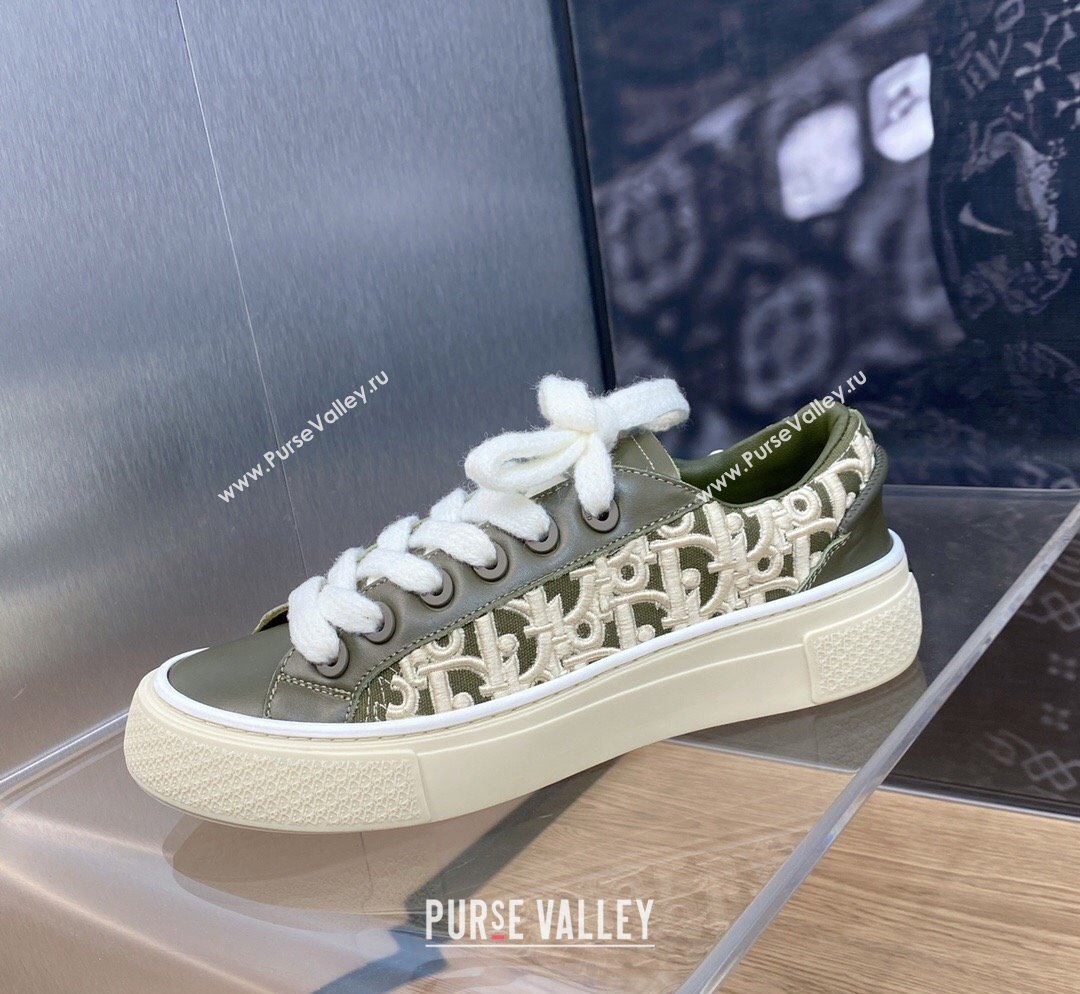 Dior B33 Low-top Sneakers in Khaki Green Smooth Calfskin and Oblique Raised Embroidery 2023 (MD-231103087)