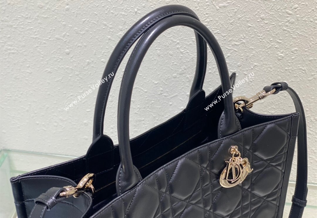 Dior Medium Tote Bag in Black Cannage Calfskin 2023 DR111501 (BF-231115017)