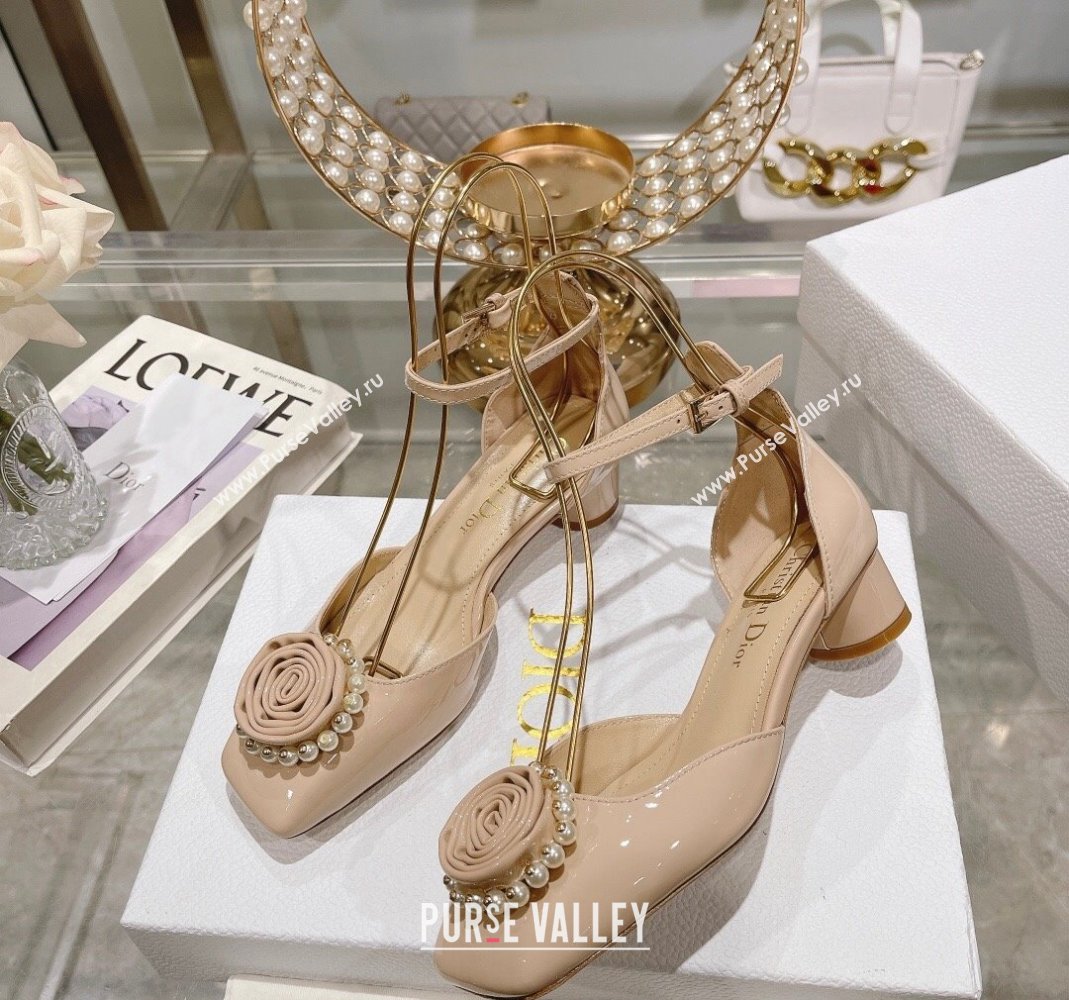 Dior Rose Pumps 3.5cm in Nude Patent Calfskin and White Resin Pearls 2024 (MD-240106045)