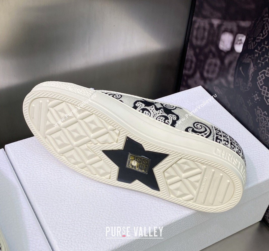 Dior WalknDior Sneakers in Embroidered Cotton Black/White 11 2024 0226 (MD-240226011)