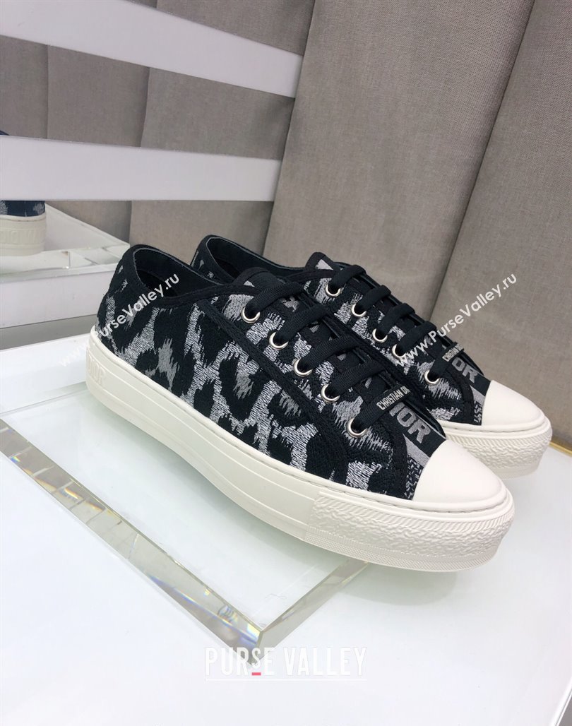 Dior WalknDior Sneakers in Embroidered Cotton Silver/Black 21 2024 0226 (MD-240226021)