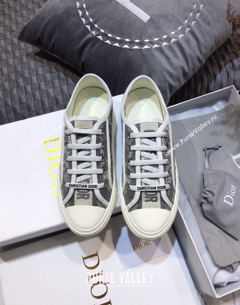 Dior WalknDior Sneakers in Embroidered Cotton Black/White 30 2024 0226 (MD-240226030)