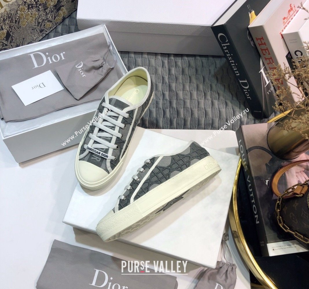 Dior WalknDior Sneakers in Cannage Embroidered Cotton Grey 37 2024 0226 (MD-240226037)