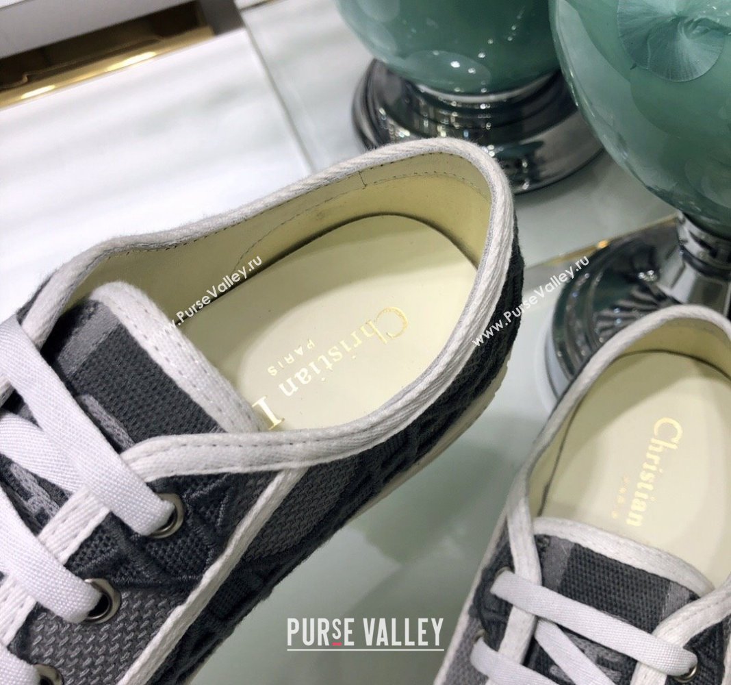 Dior WalknDior Sneakers in Cannage Embroidered Cotton Grey 37 2024 0226 (MD-240226037)