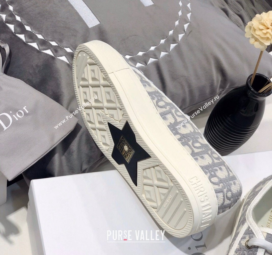 Dior WalknDior Sneakers in Oblique Embroidered Cotton Grey 2024 0226 (MD-240226045)