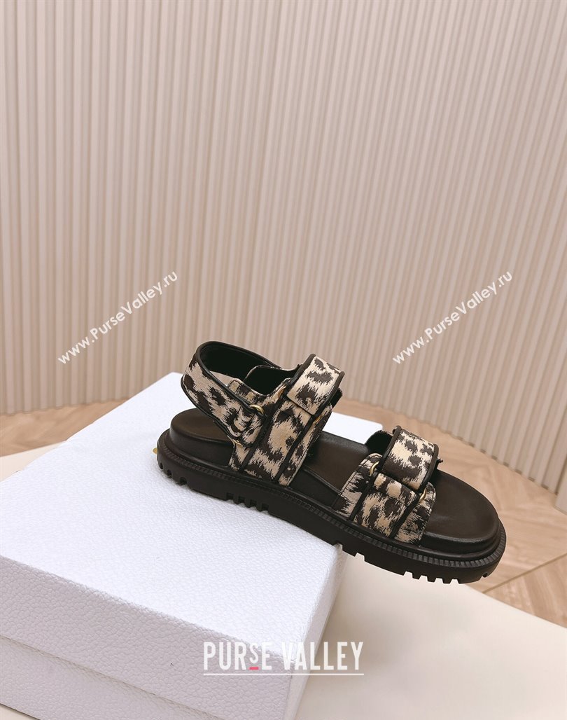 Dior Dioract Flat Strap Sandal in Printed Canvas Beige/Black 2024 (MD-240226058)