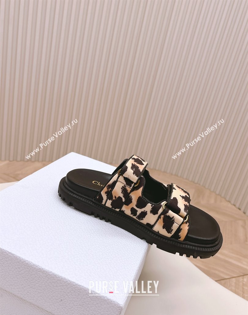 Dior Dioract Slide Sandals in Printed Canvas Beige/Black 2024 0226 (MD-240226073)