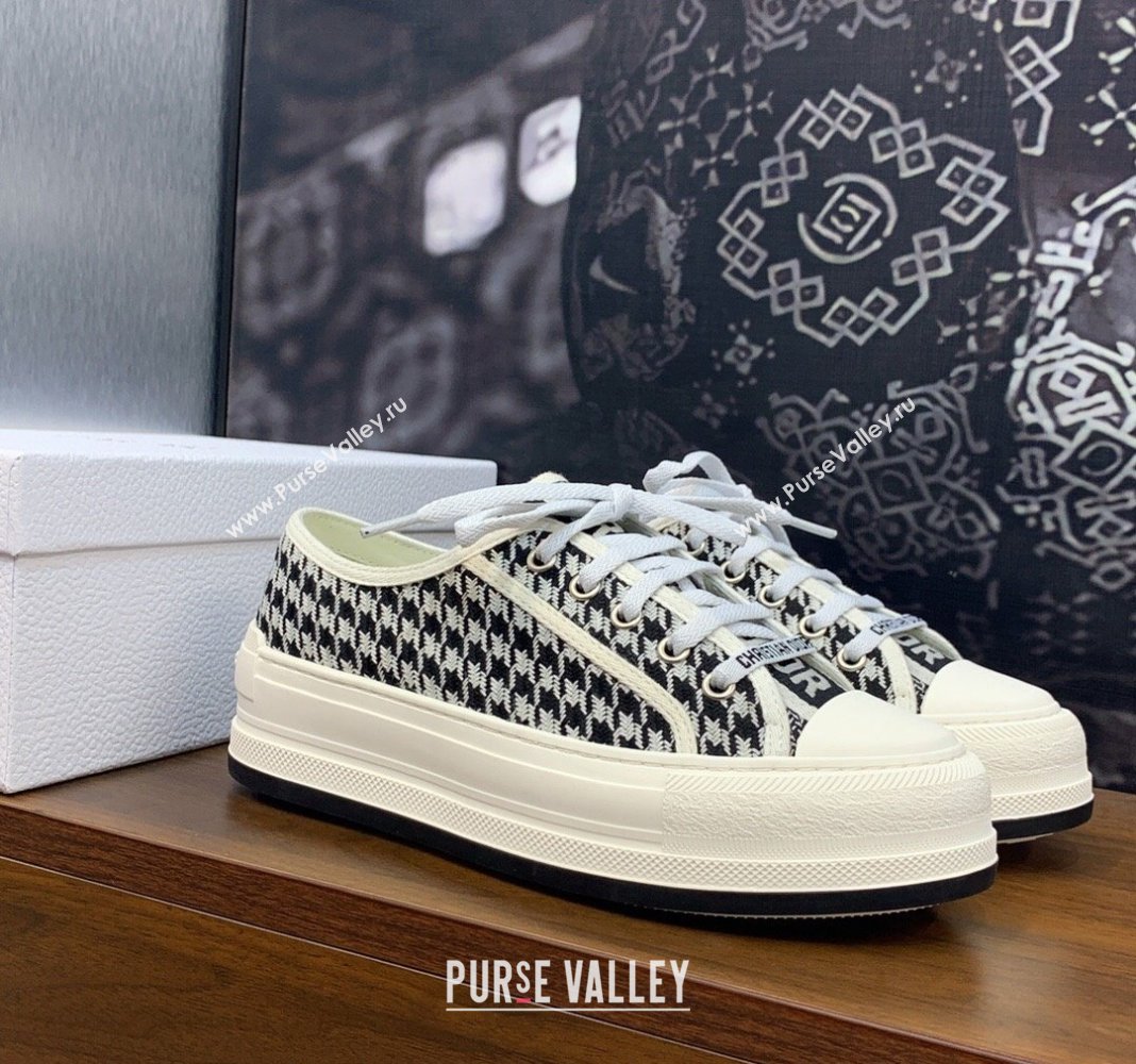 Dior WalknDior Platform Sneakers in White and Black Houndstooth Embroidered Cotton 2024 0226 (MD-240226001)