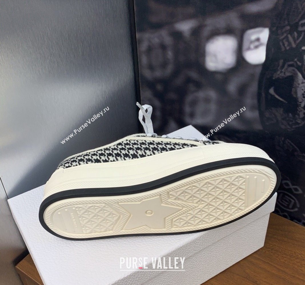 Dior WalknDior Platform Sneakers in White and Black Houndstooth Embroidered Cotton 2024 0226 (MD-240226001)