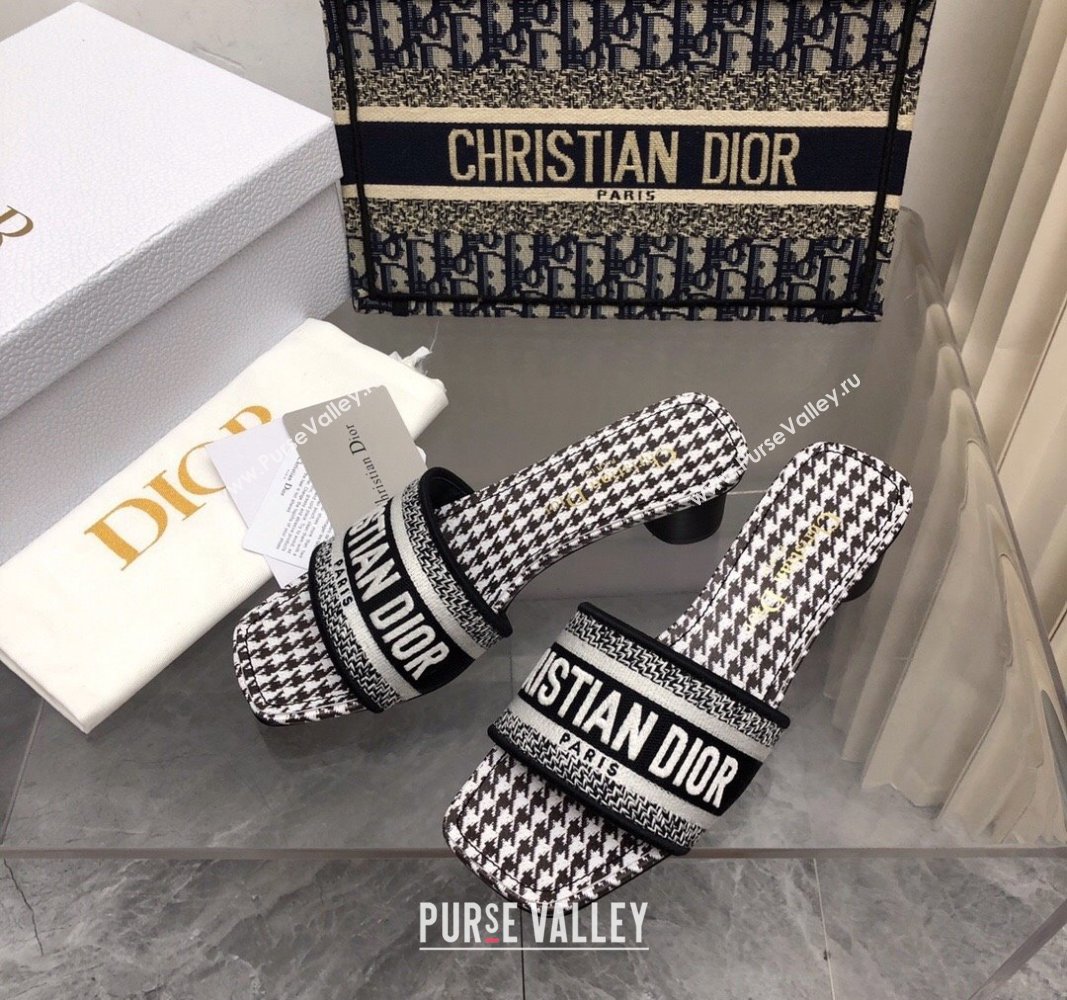 Dior Dway Heel Slide Sandals 3.5cm in Black and White Micro-Houndstooth Embroidered Cotton 2024 0326 (MD-240326013)