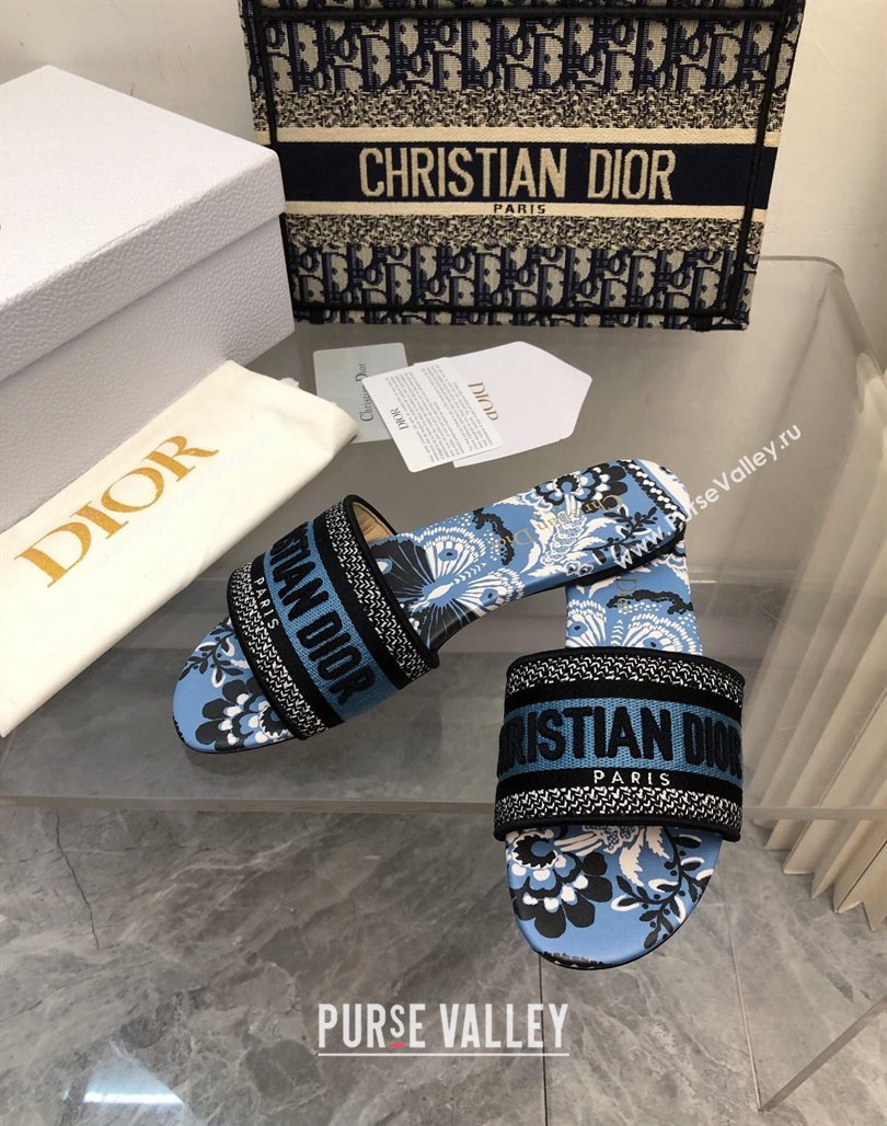 Dior Dway Flat Slide Sandals in Denim Blue Multicolor Embroidered Cotton with Butterfly Bandana Motif NO.150 (MD-240326029)