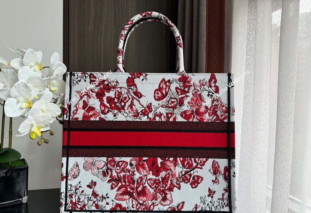 Dior Large Book Tote Bag Bag in White and Red Le Cœur des Papillons Embroidery 2024 (XXG-240415080)